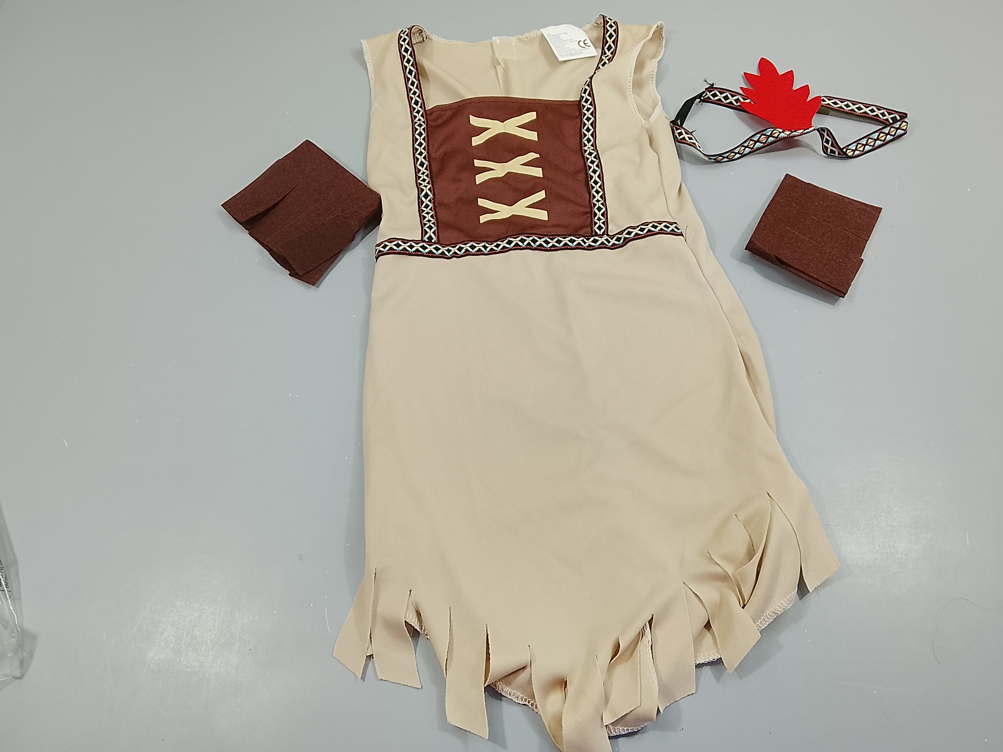 Robe indienne beige  + manchettes + bandeau