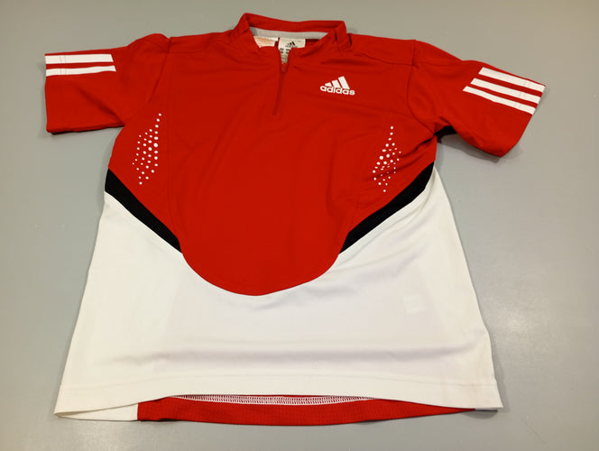 T-shirt m.c de sport rouge et blanc, col zippé  "Adidas", moins cher chez Petit Kiwi