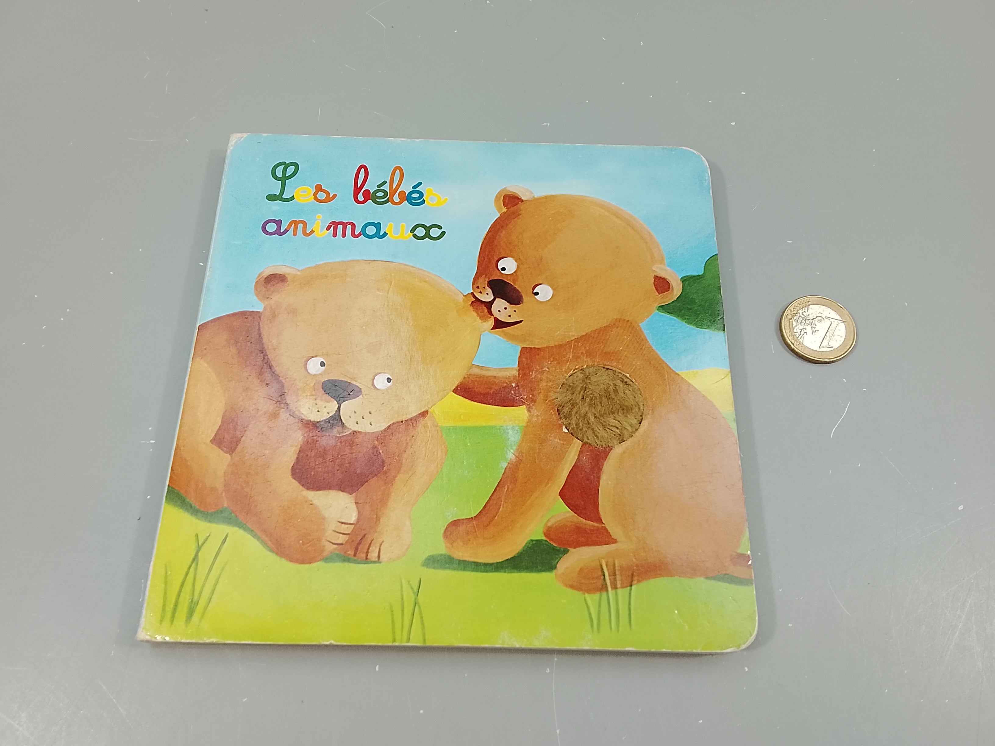 Les bébés animaux, coins écornés