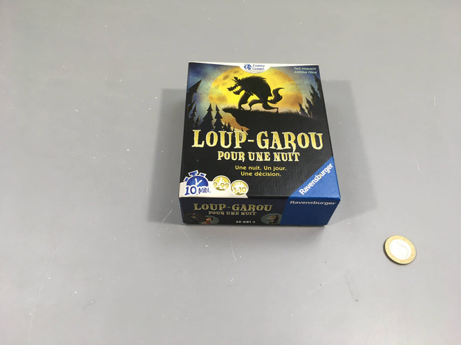 Loup- Garou pour une nuit de 3à10 joueurs. +9a Complet, moins cher chez Petit Kiwi