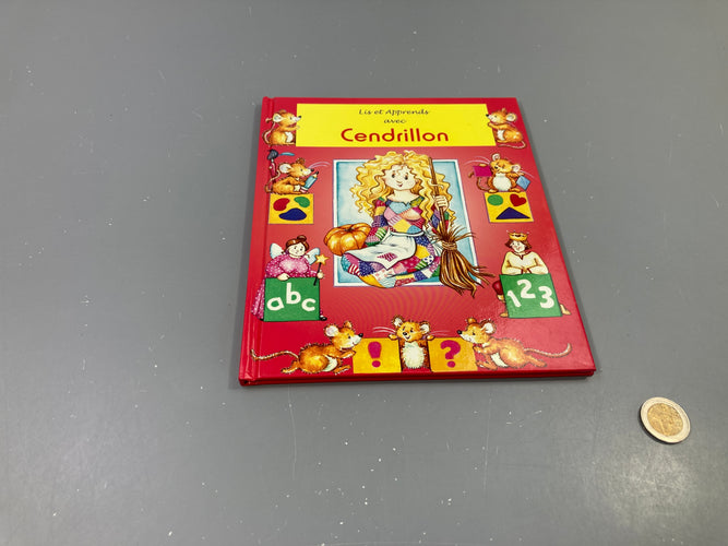 Lis et apprends avec Cendrillon, moins cher chez Petit Kiwi