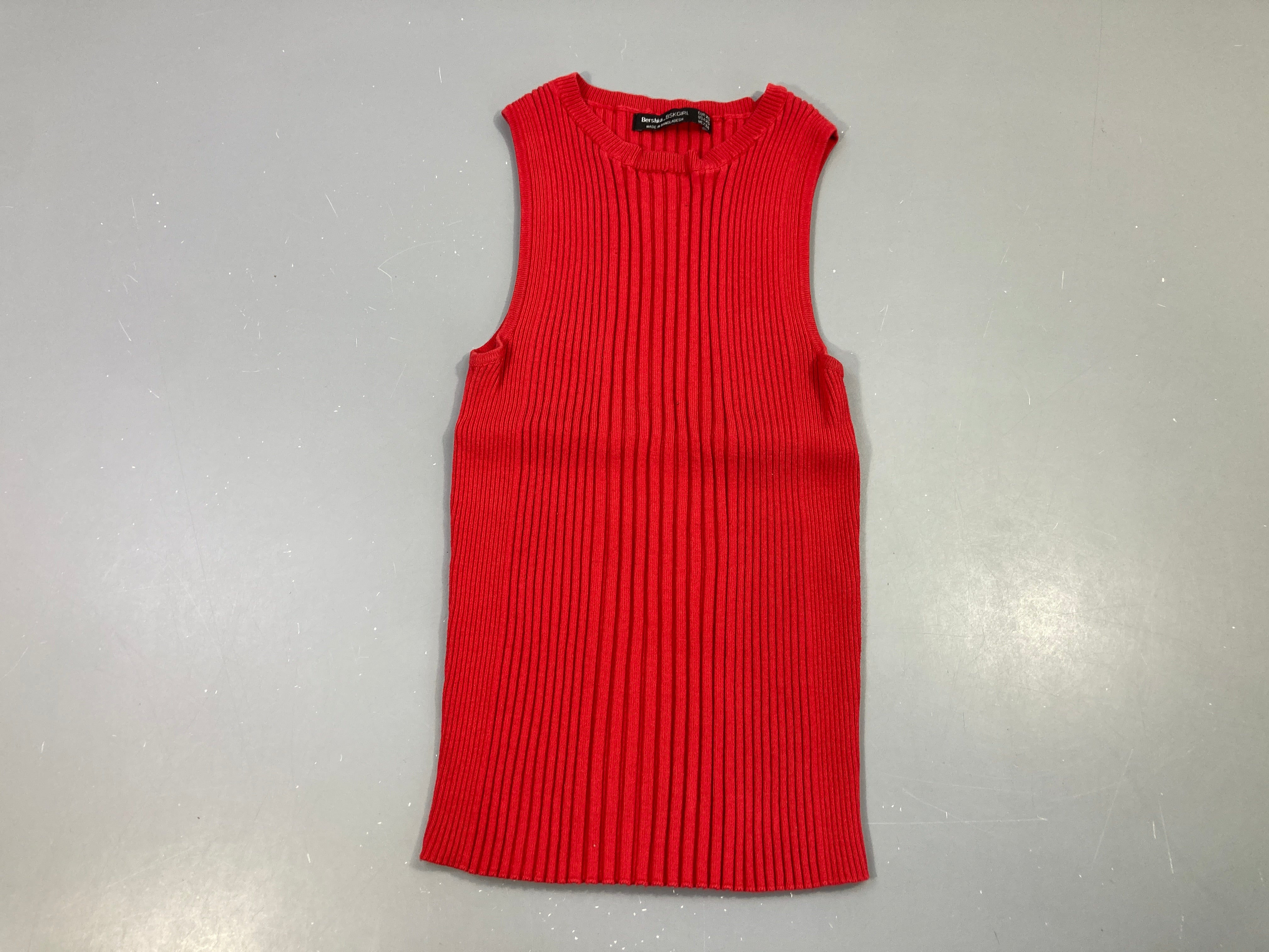 T-shirt s.m rouge côtelé