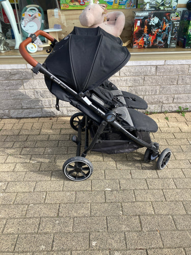 Poussette âge rapproché Twinlink Cold black, Jané avec porte gobelet et habillage pluie, moins cher chez Petit Kiwi