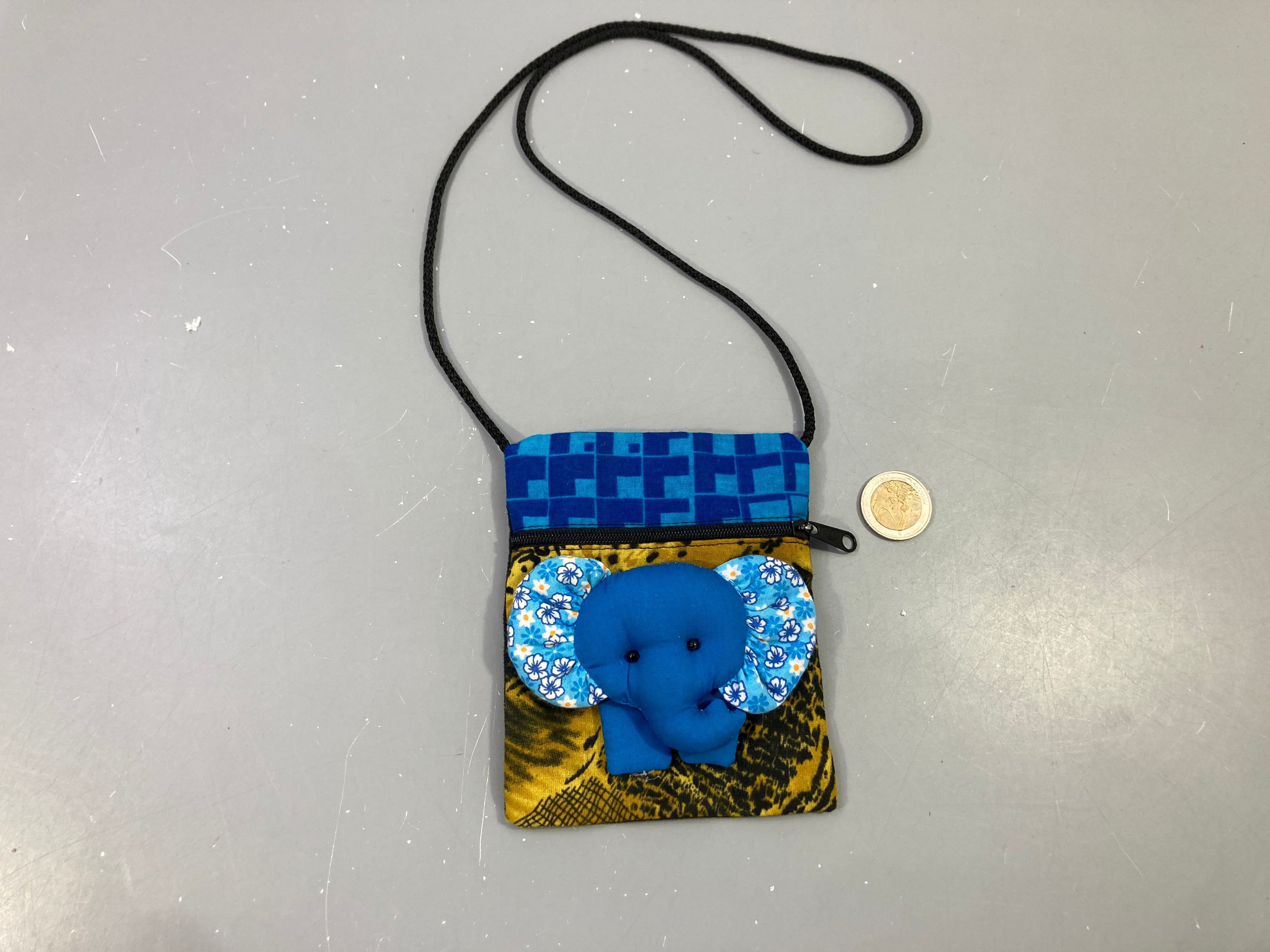 Petite pochette bandoulière textile bleue éléphant