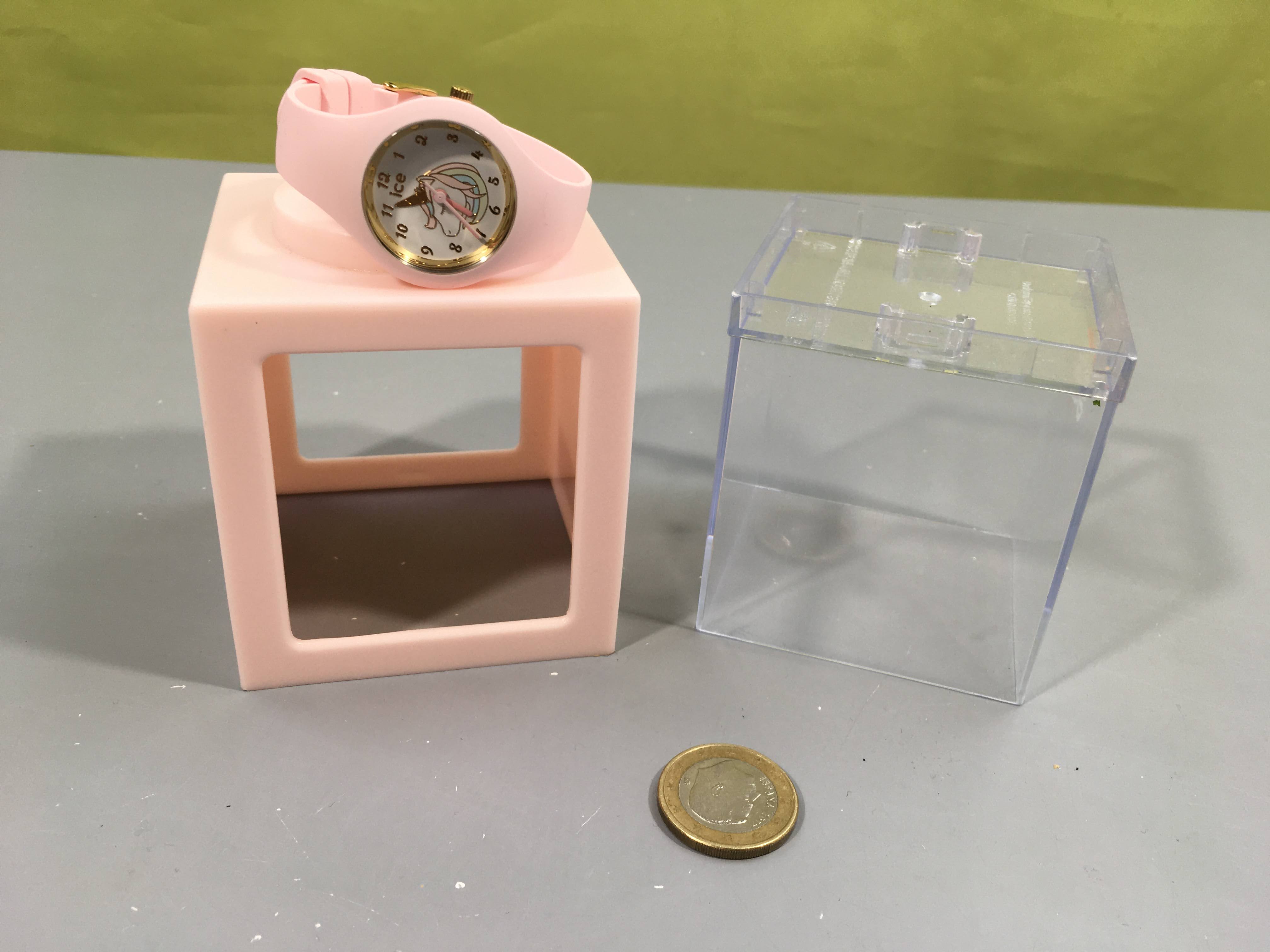 Montre Ice Fantasia Pink, jamais portée et pile neuve, Ice Watch