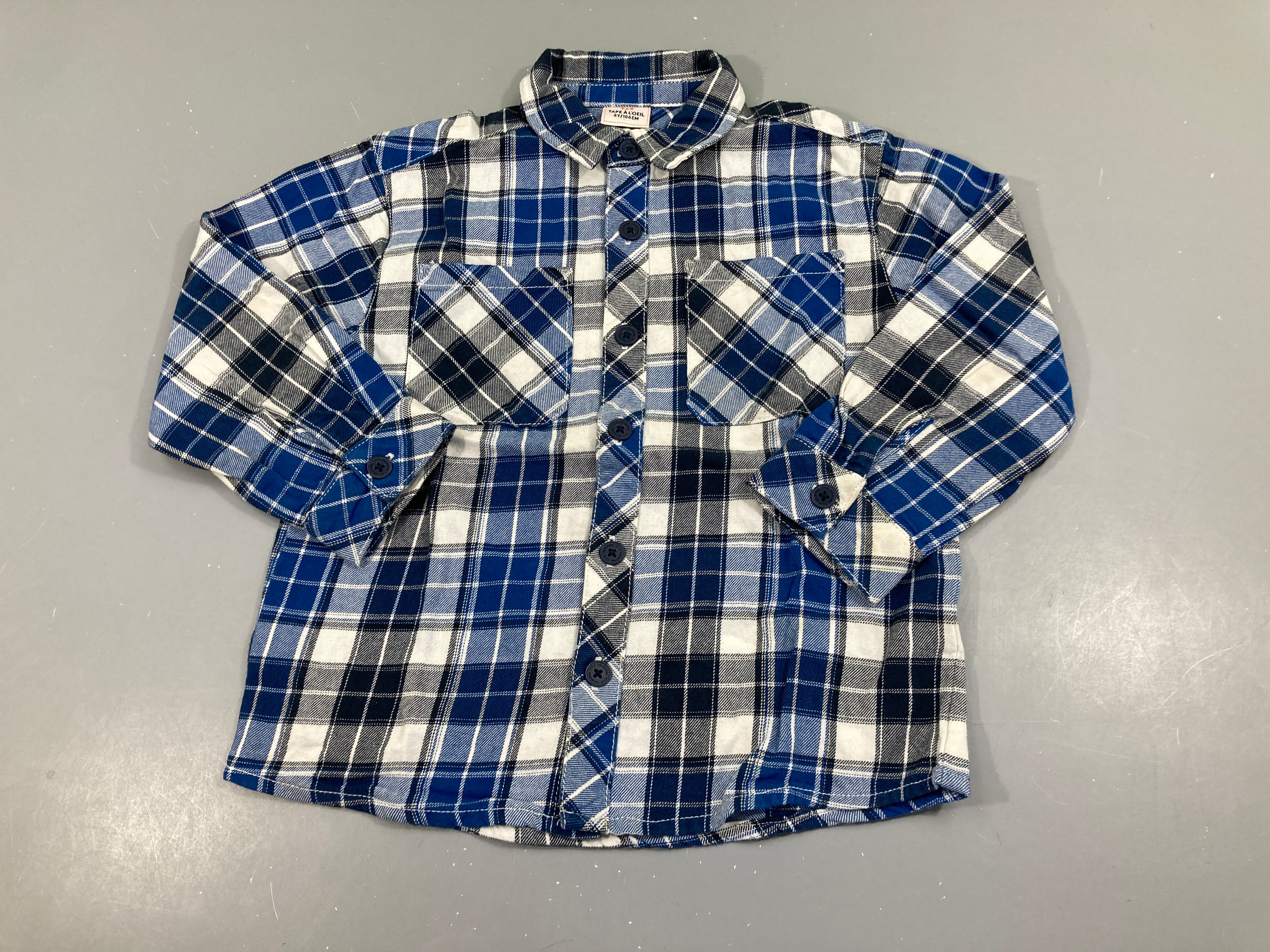 Chemise m.l style flanelle à carreaux bleu-blanc-Petite tache bas manche