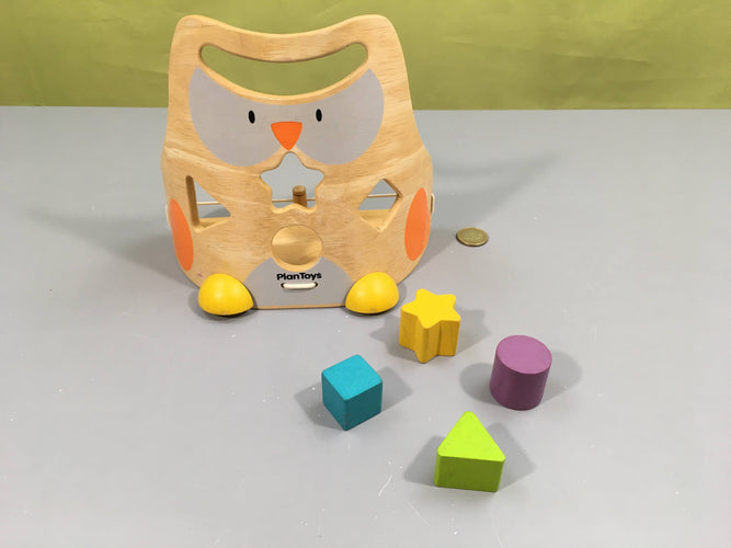 Hibou en bois Owl avec formes à encastrer,, moins cher chez Petit Kiwi