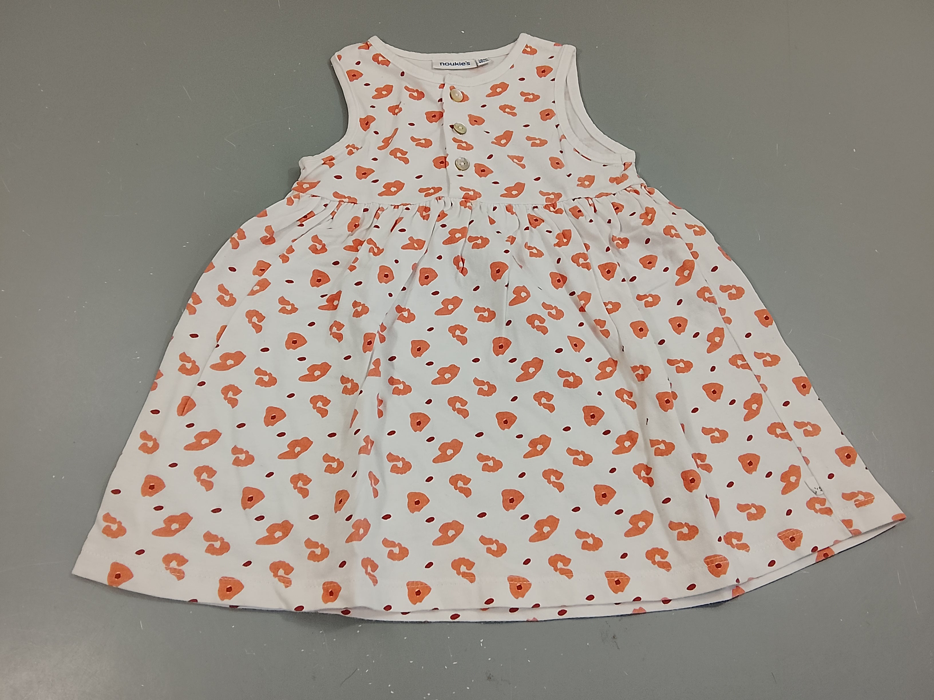 Robe s.m blanche , fleurs saumons