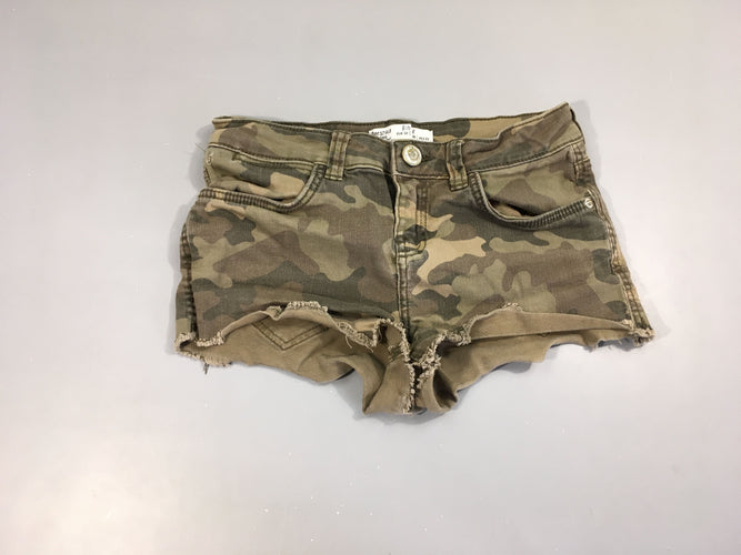 Short en toile kaki camouflage effet effiloché, moins cher chez Petit Kiwi