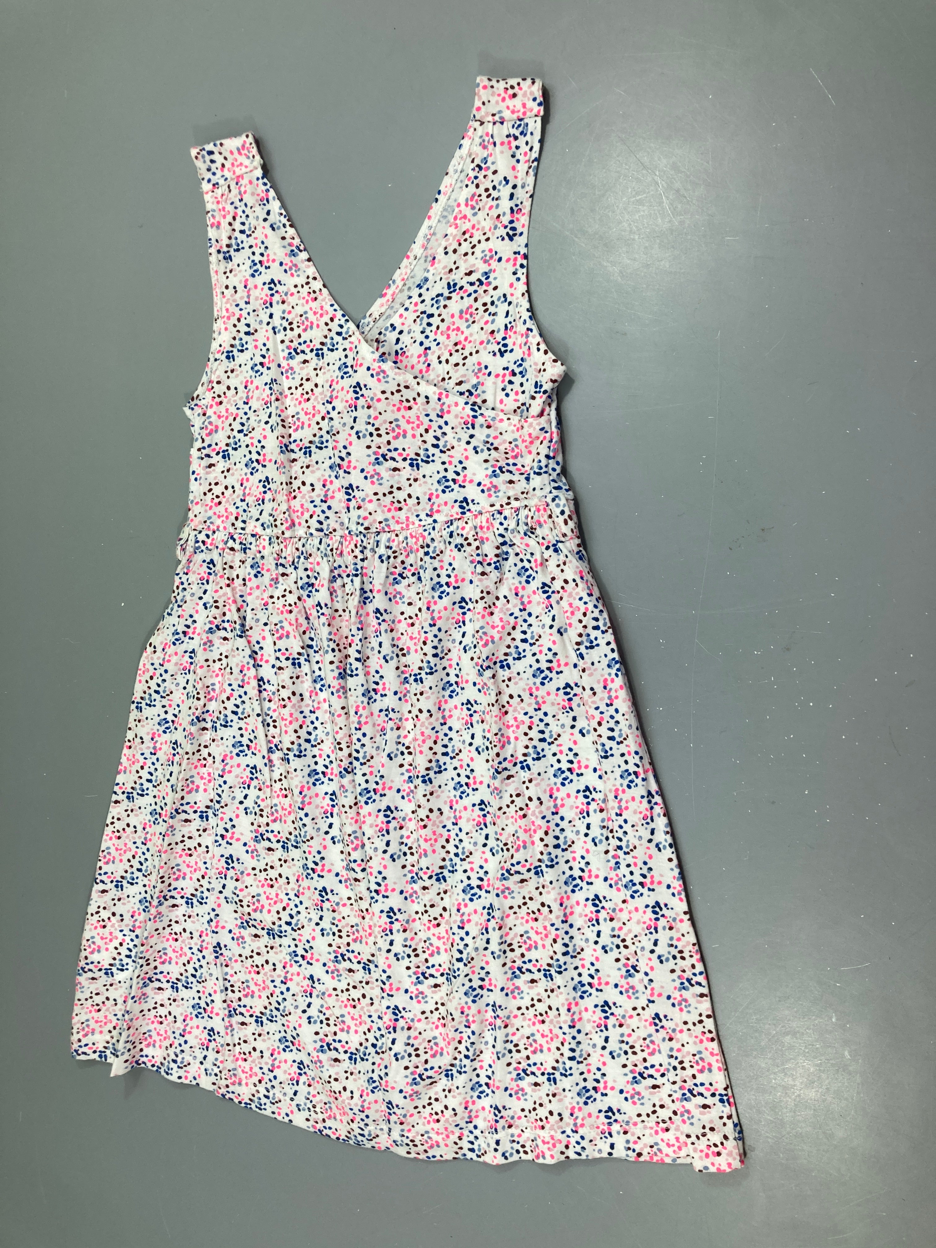 Robe s.m jersey blanche tachetée bleu/rose (taille estimée, pas d'étiquette)
