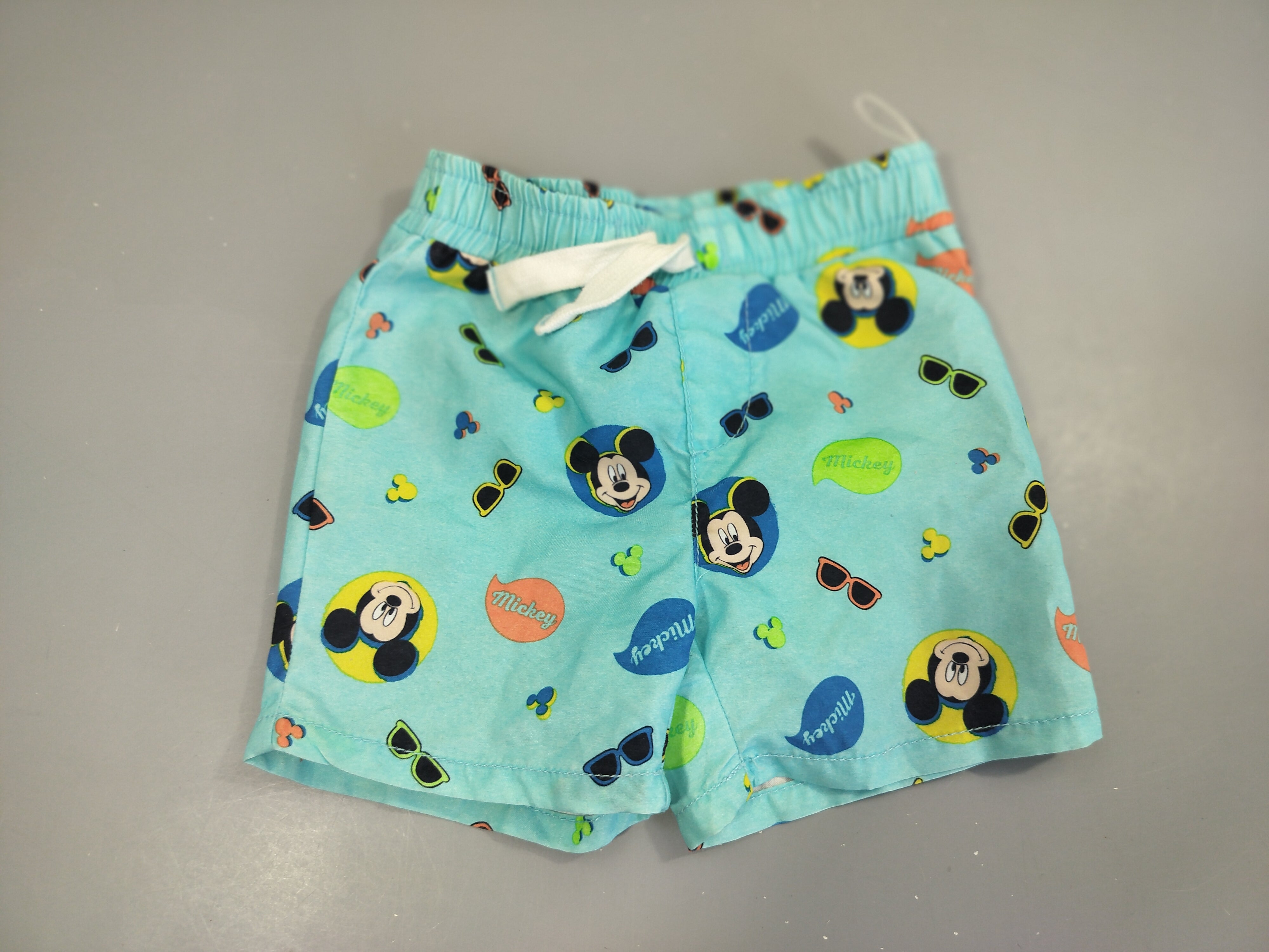 Short bleu  Mickey 100% polyester
