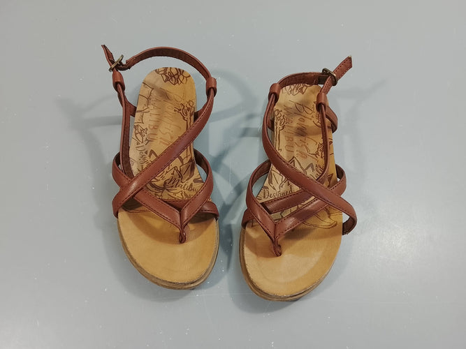 Sandales lanières brunes (poiture non ndiquée), moins cher chez Petit Kiwi