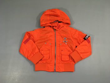Veste coupe-vent orange vif à capuche amovible