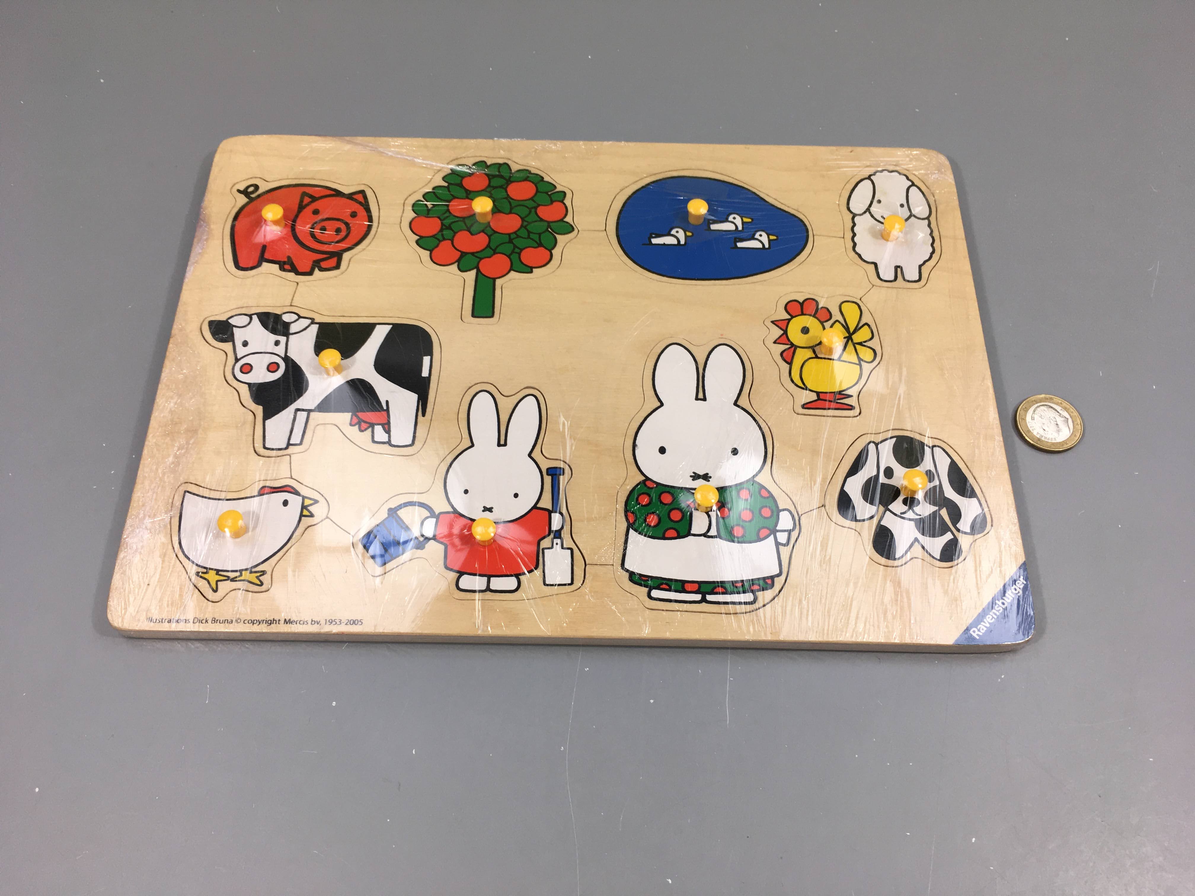 Planche puzzle bois Miffy