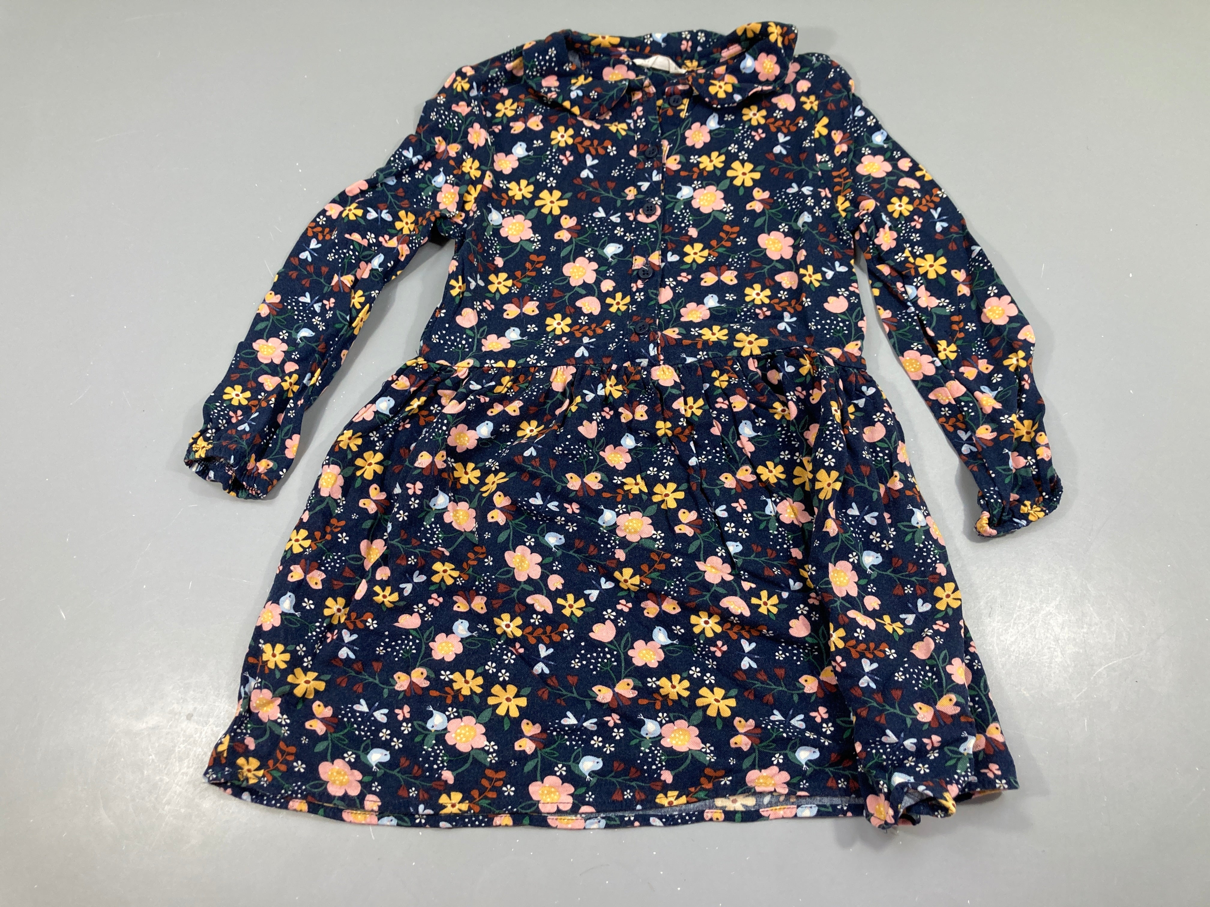 Robe chemise m.l bleu foncé fleurie