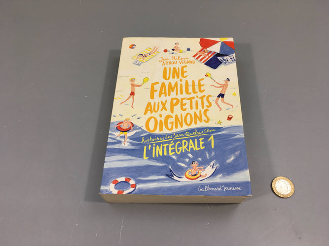 Cherche et trouve La reine des Neiges 1ere page un peu déchirée haut, moins cher chez Petit Kiwi