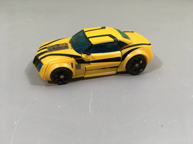 Chien duchesse et son panier, moins cher chez Petit Kiwi