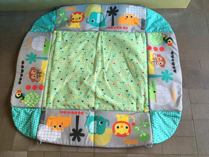 Tapis d'éveil tropical, Bright Starts, sans accessoires, peut servir de piscine à balle, moins cher chez Petit Kiwi