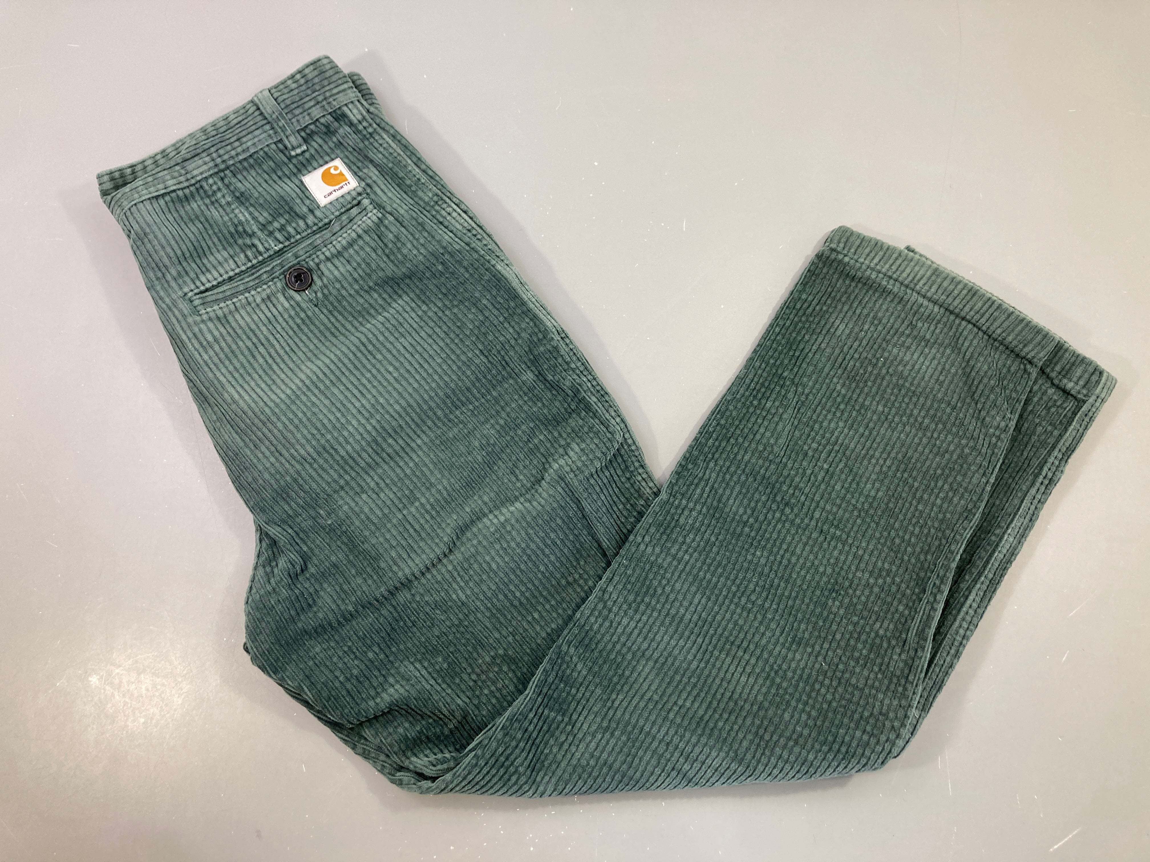 Pantalon velours côtelé vert WIP Menson Pant, Carhartt, 29, légèrement bouloché
