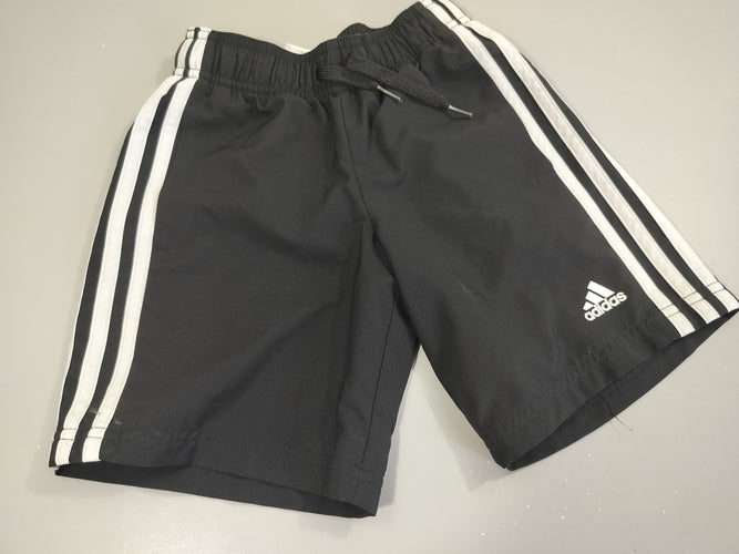 Short noir et blanc  "Adidas", moins cher chez Petit Kiwi