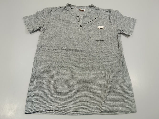 T-shirt m.c rayé blanc et bleu marine , soleil sur petite poche, moins cher chez Petit Kiwi