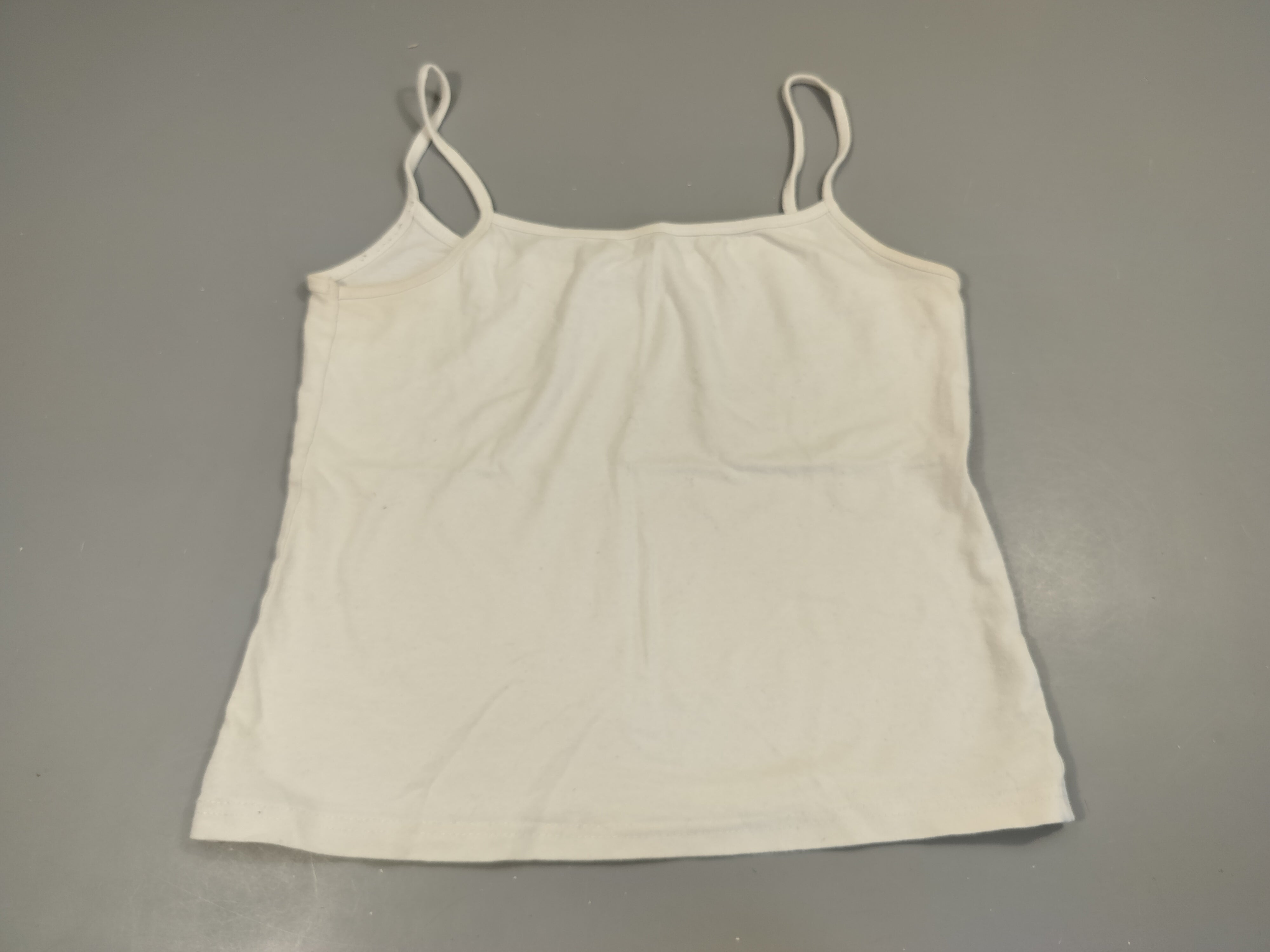 Chemisette fines bretelles blanc court