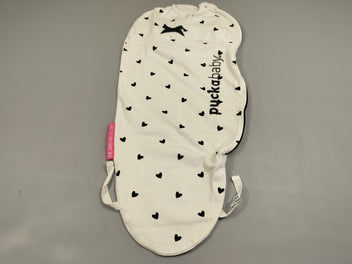 Cape d'emmaillotage Pukb a baby blanc coeurs noirs, noeud noir  0-3m