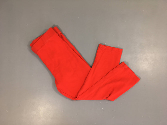 Legging court rouge, légèrement bouloché, moins cher chez Petit Kiwi