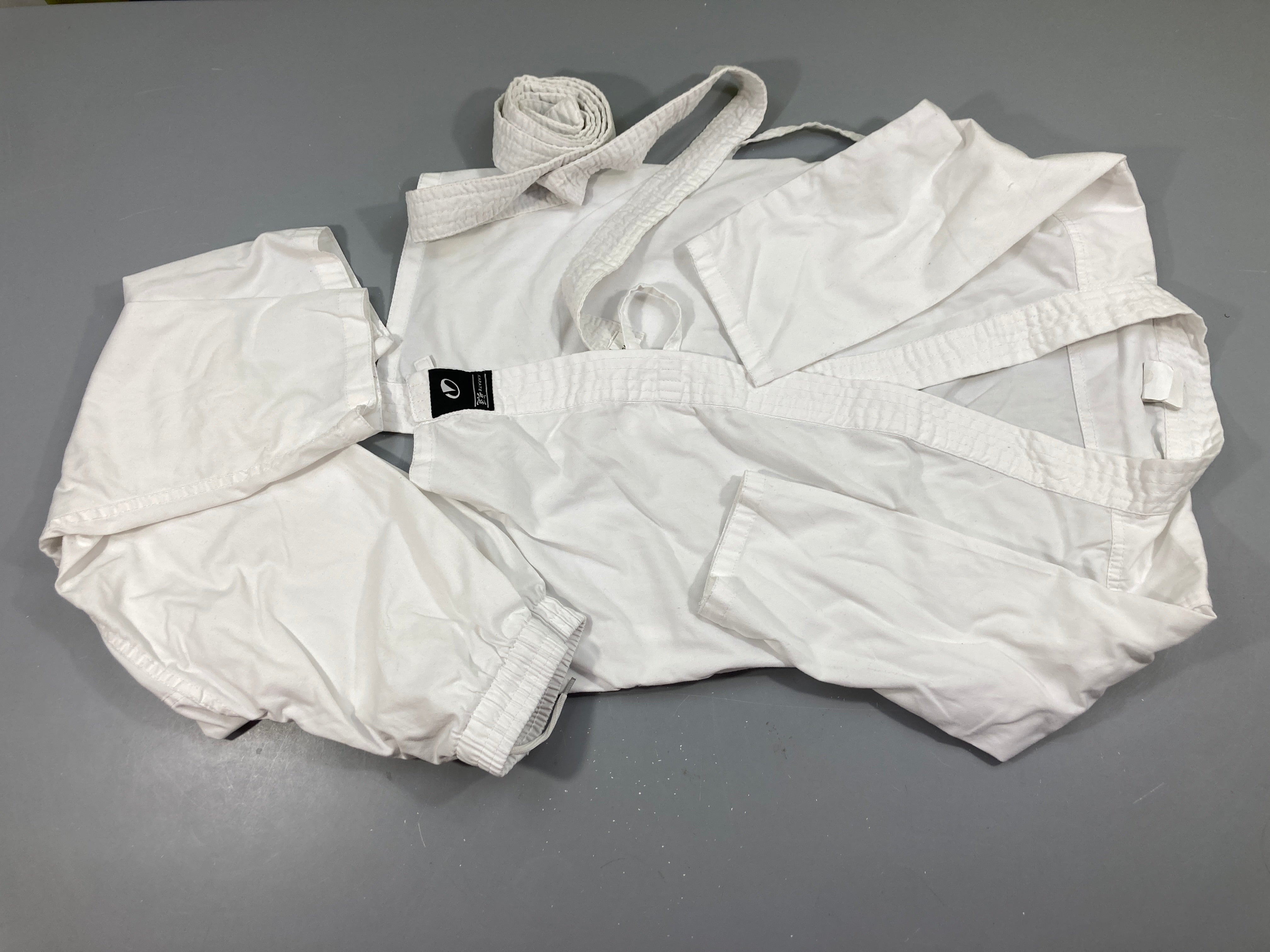 Kimono Karaté 100 Junior 120cm