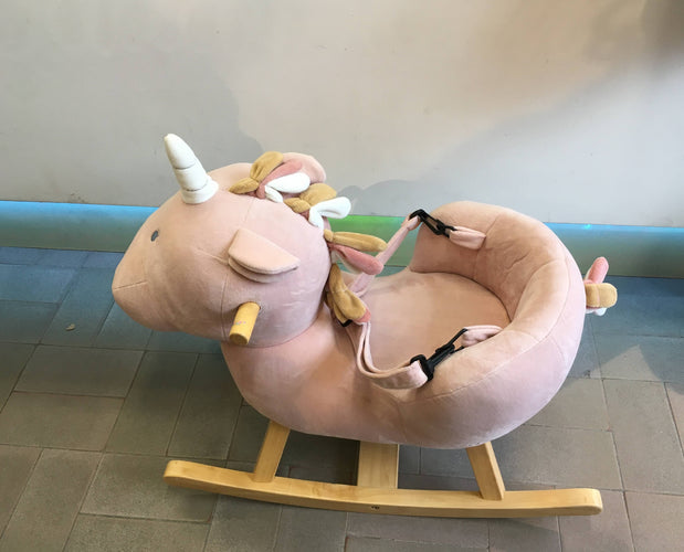 Licorne Lina à bascule veloudoux rose, moins cher chez Petit Kiwi