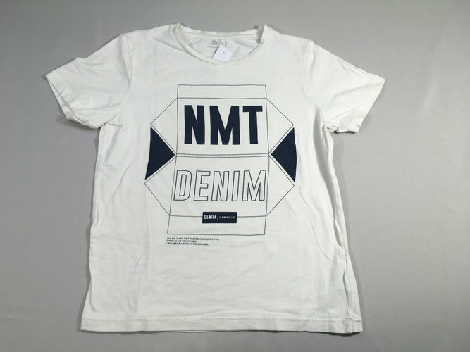T-shirt m.c blanc  "NMT DENIM" ,légèrement bouloché petite tache à l'arrière, moins cher chez Petit Kiwi
