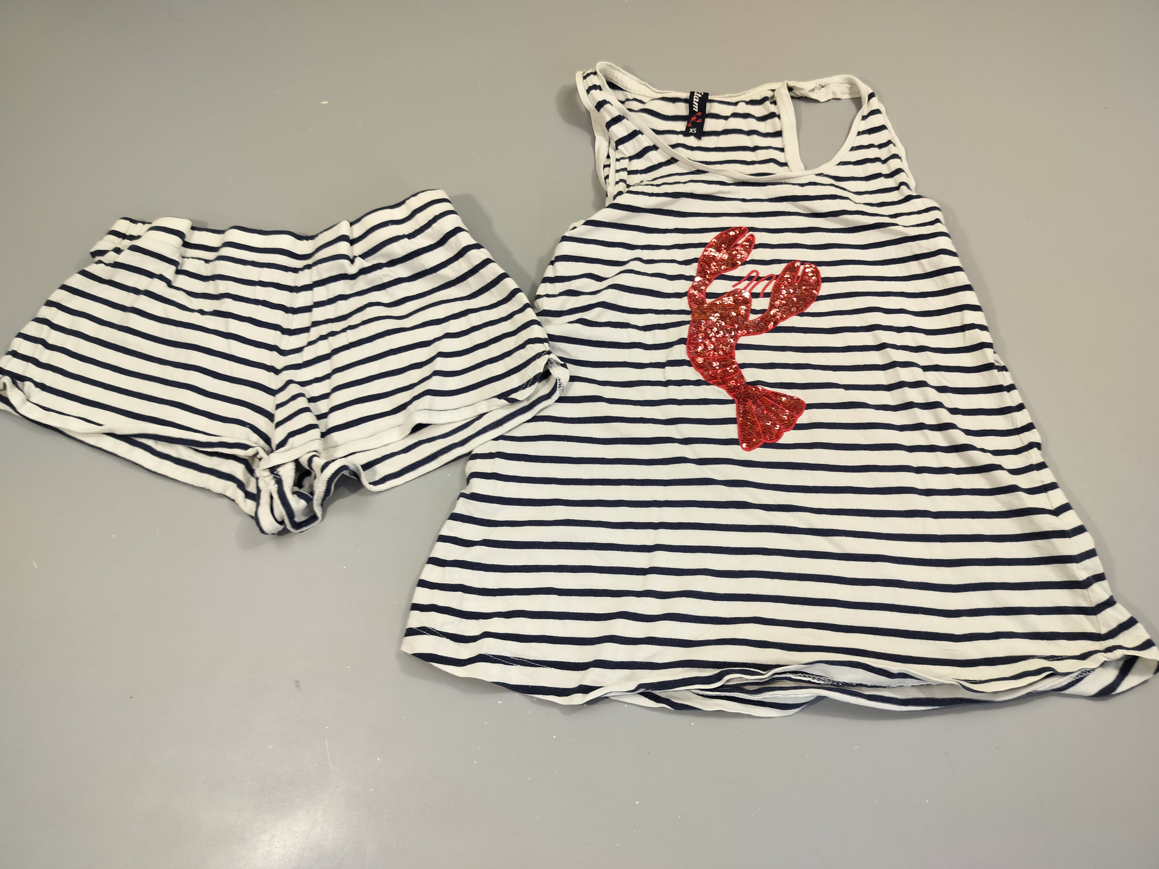 2pcs Etam blanc rayé bleu marine, écrevisse en sequins