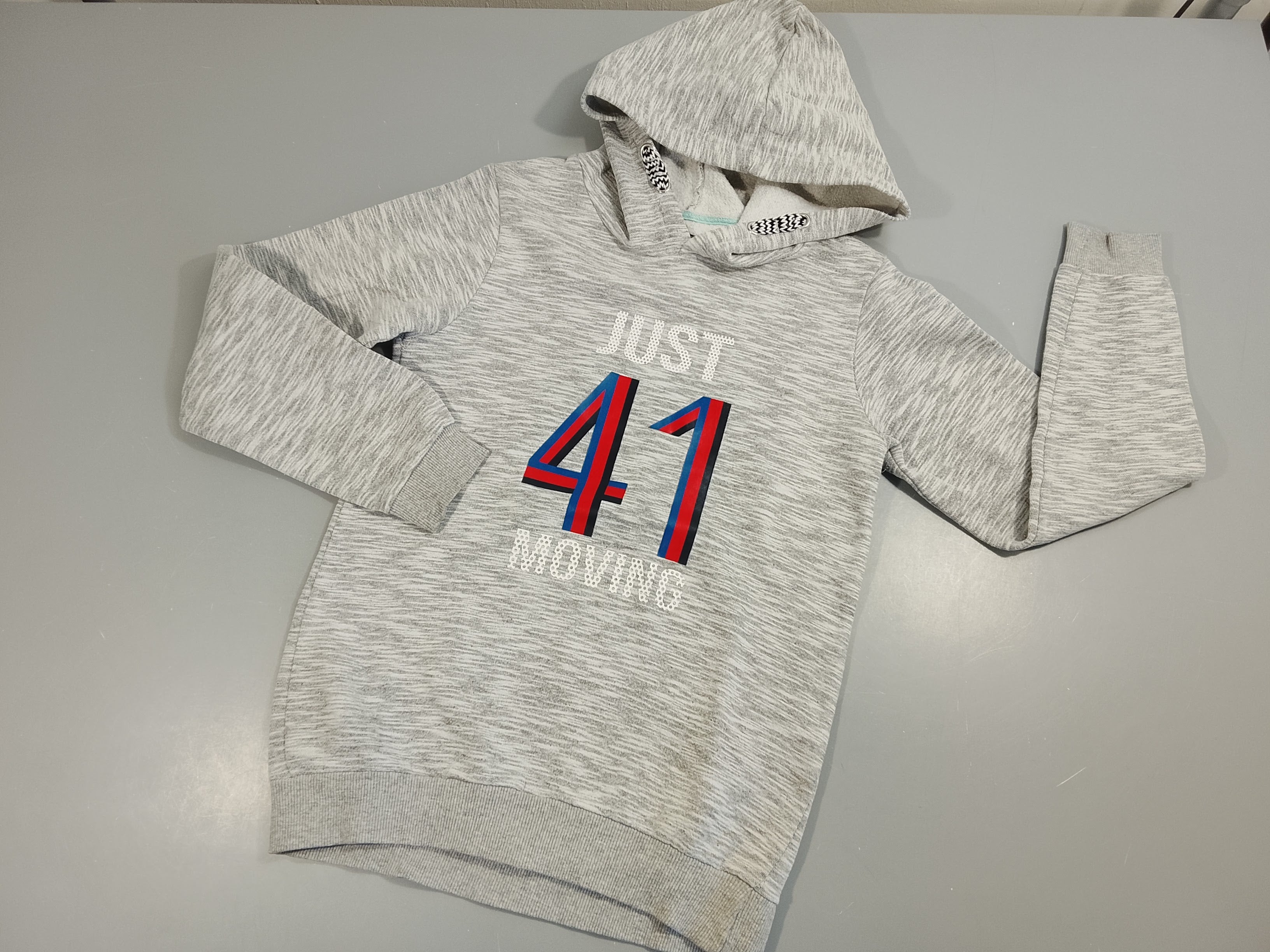 Sweat à capuche gris flammé 