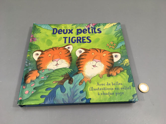 Deux petits tigres (avec illustrations en relief), moins cher chez Petit Kiwi
