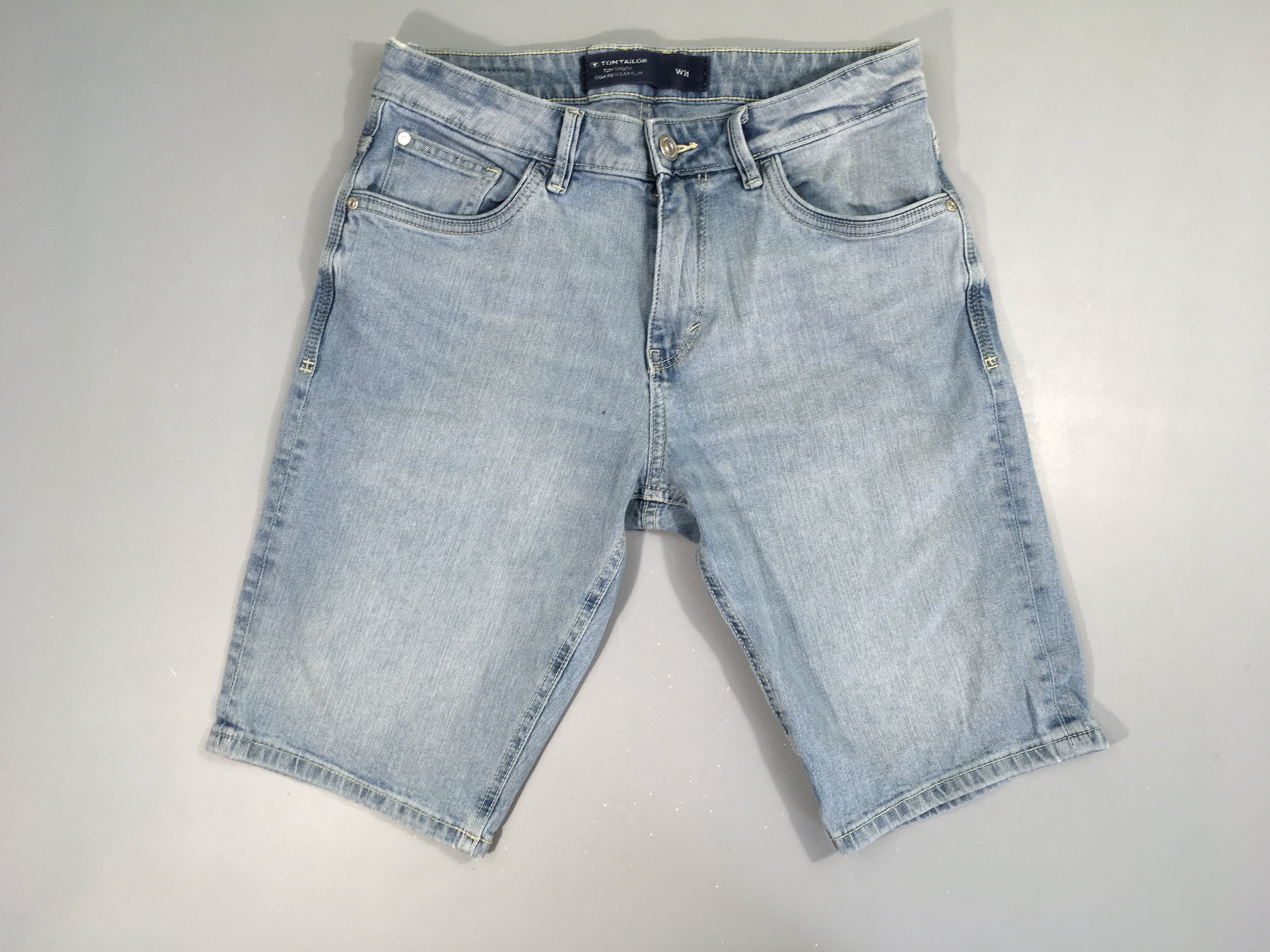 Bermuda en jean clair W 31