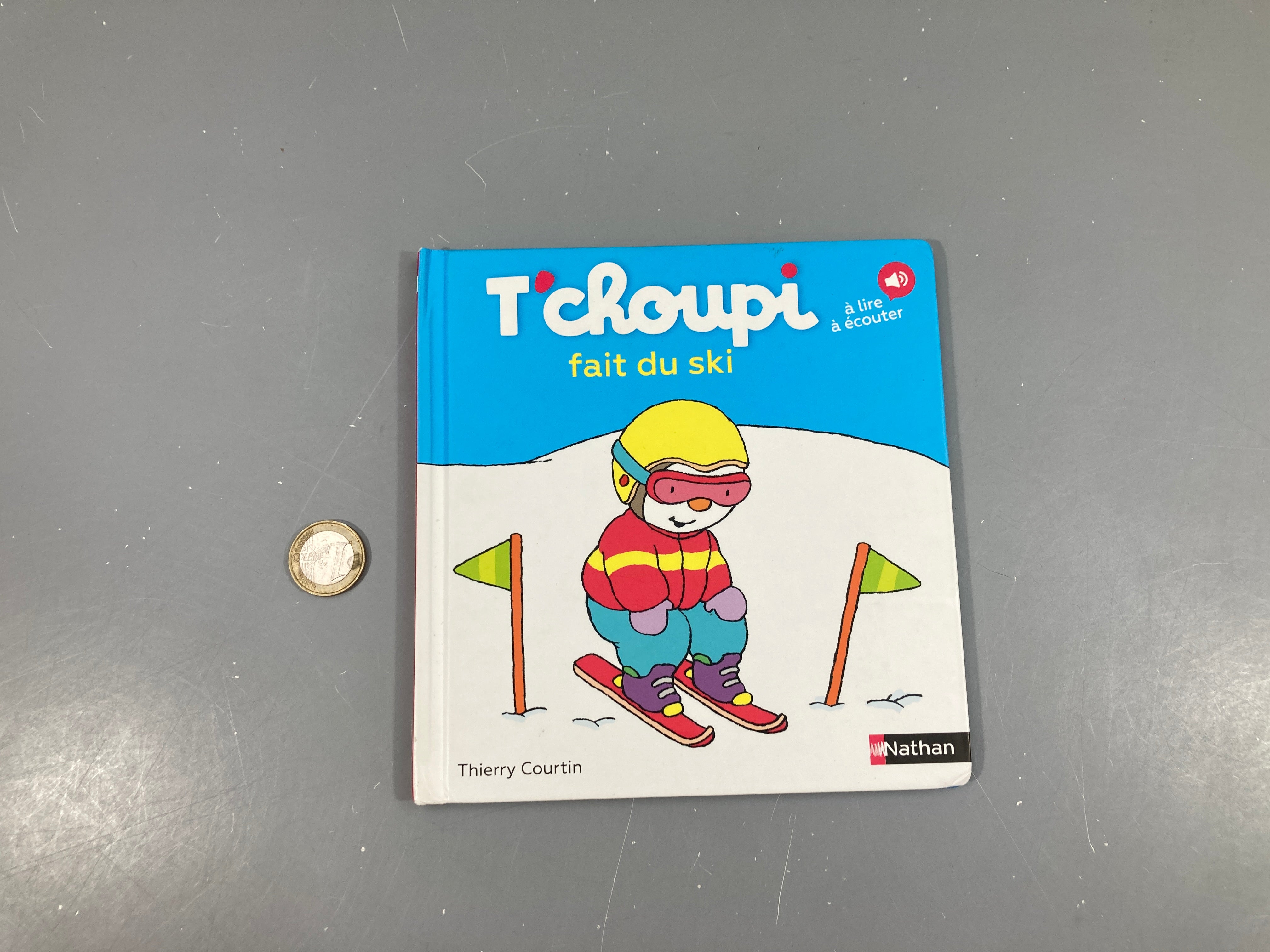 T'choupi fait du ski