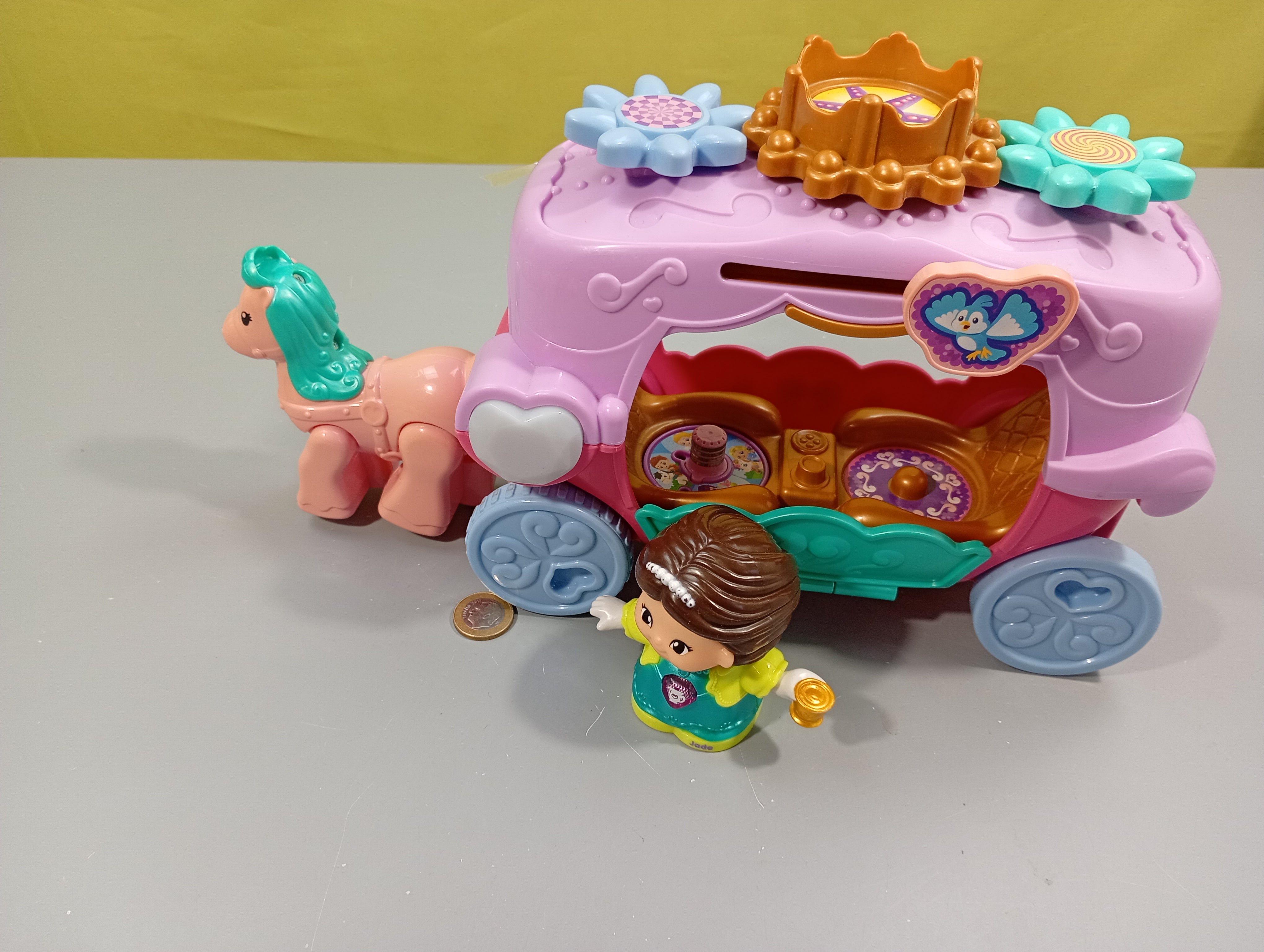 Complet Tut tut copains Le carosse enchanté