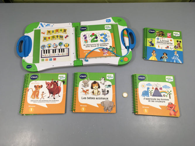 MagiBook (traces d'usure) avec livre découverte + 4 autres livrets! 2-8a Prise casque, cable USB non fourni-Quelques marques dues au stylo sur pages- Fonctionne, moins cher chez Petit Kiwi