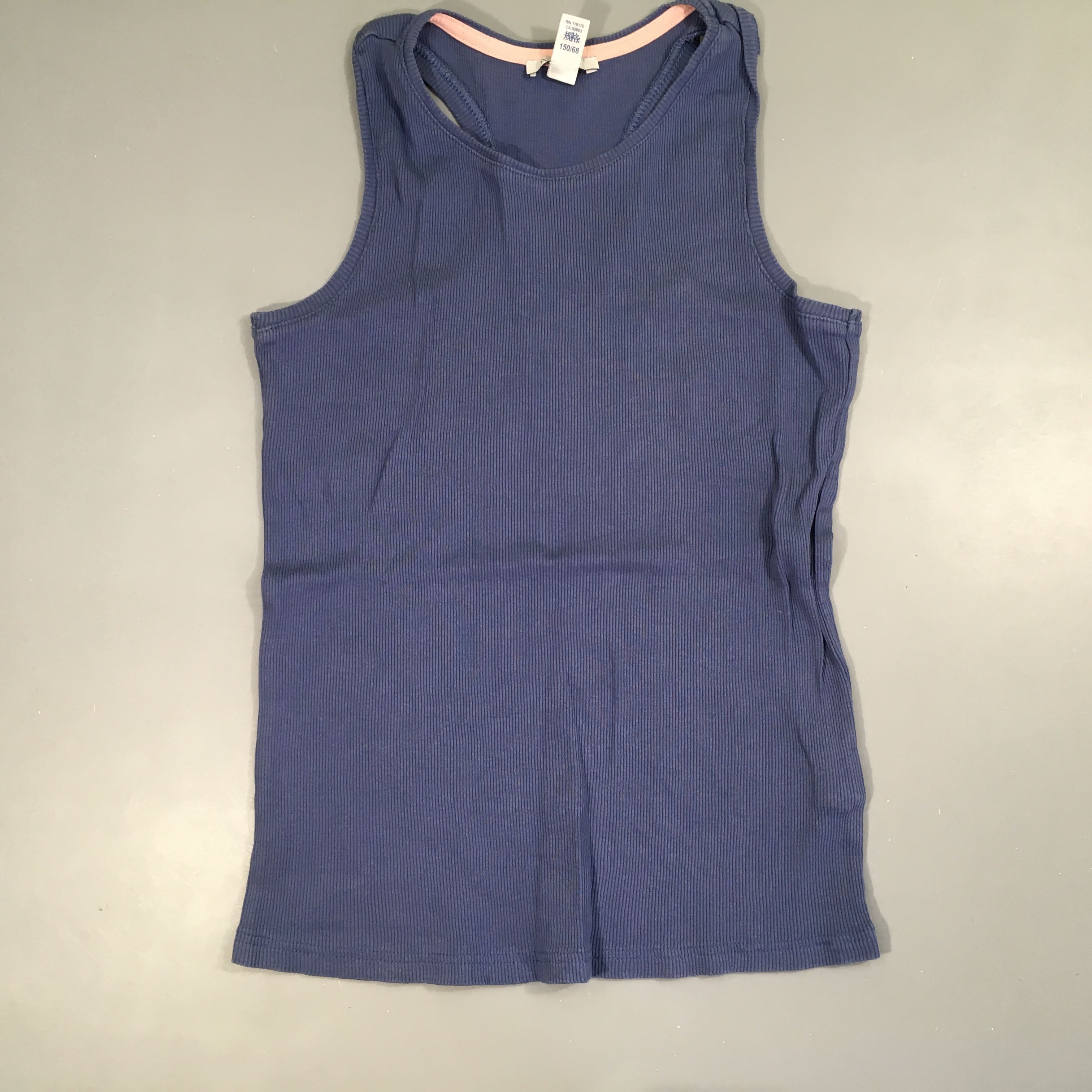 Débardeur bleu côtelé