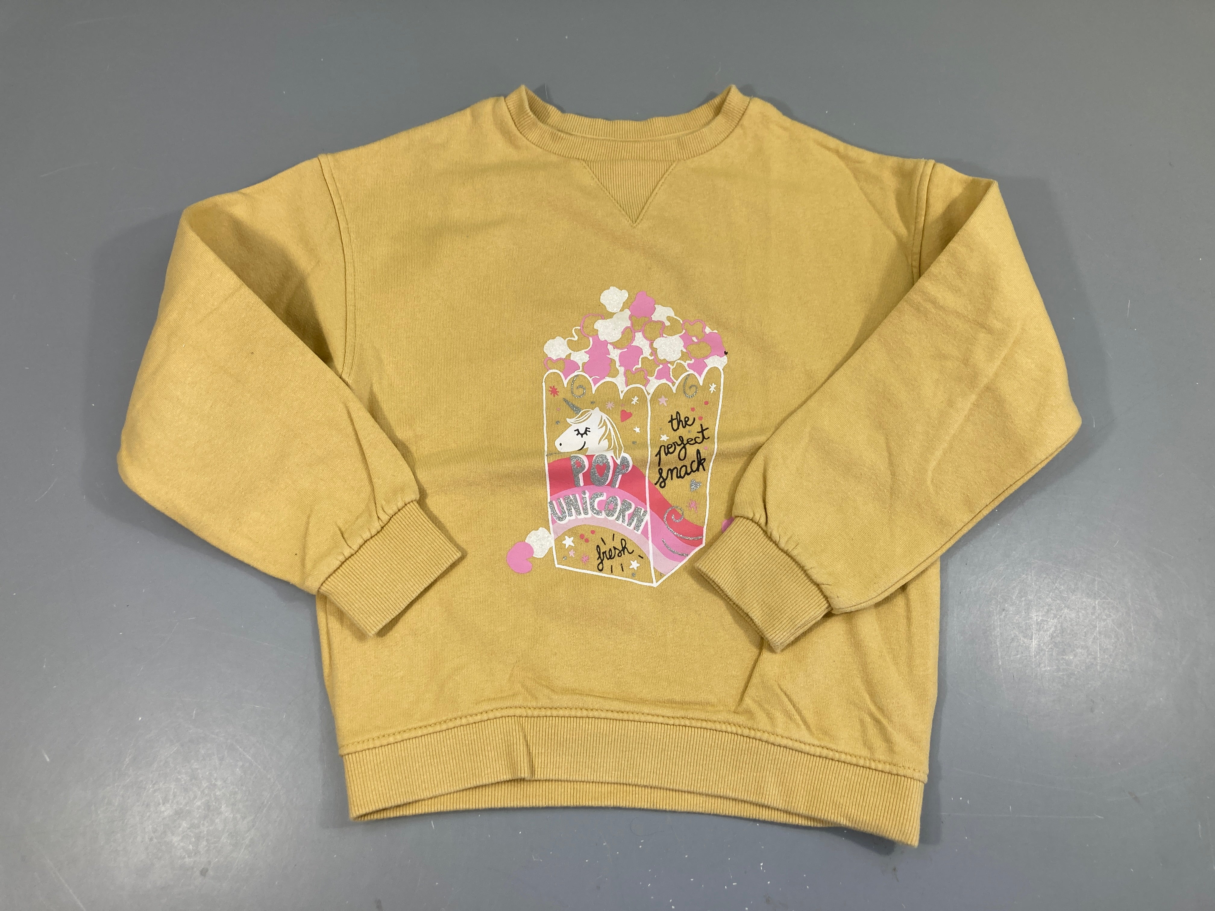 Sweat jaune motif licorne