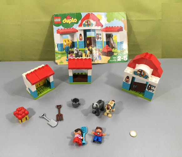 Le poney-club de la ferme 10868 - complet, moins cher chez Petit Kiwi