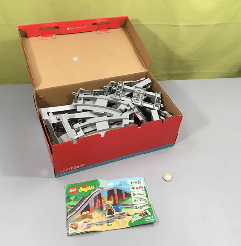 Train de marchandises Duplo 10875 - complet + pièces supplémentaire dont certaines de 10872, moins cher chez Petit Kiwi