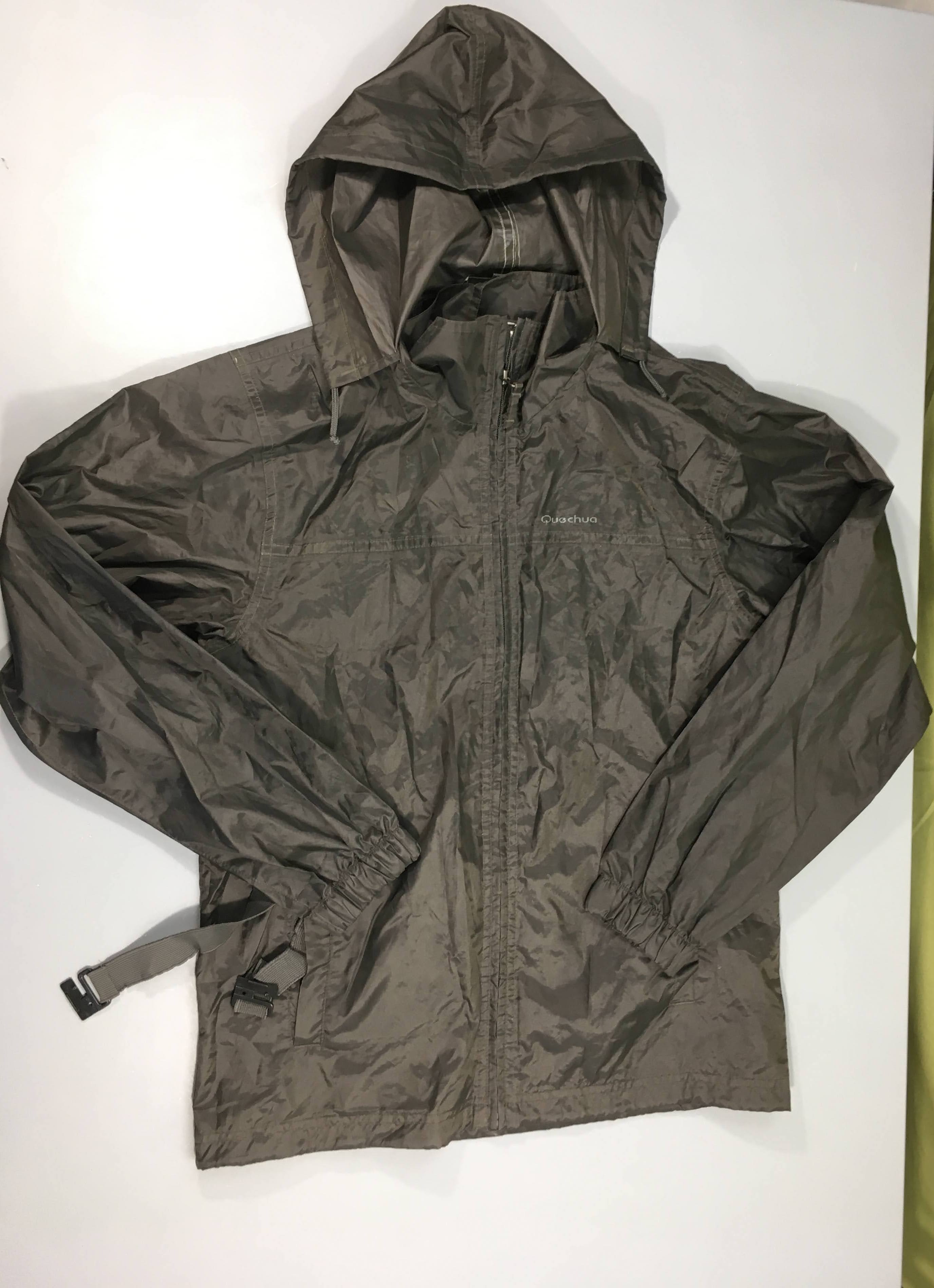 Veste coupe-vent style k-way gris foncé