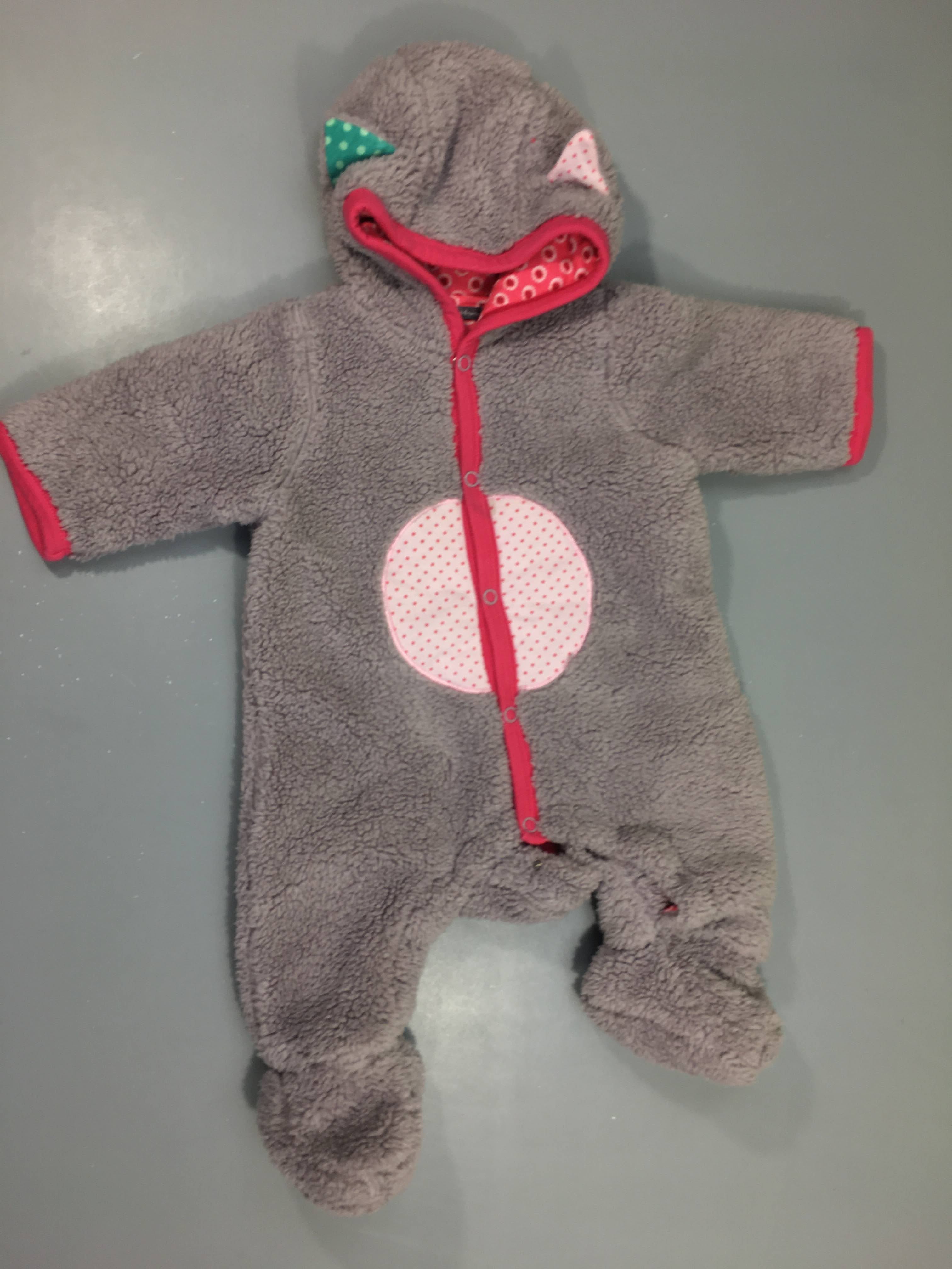 Combinaison peluche ouatinée grise rose oreilles