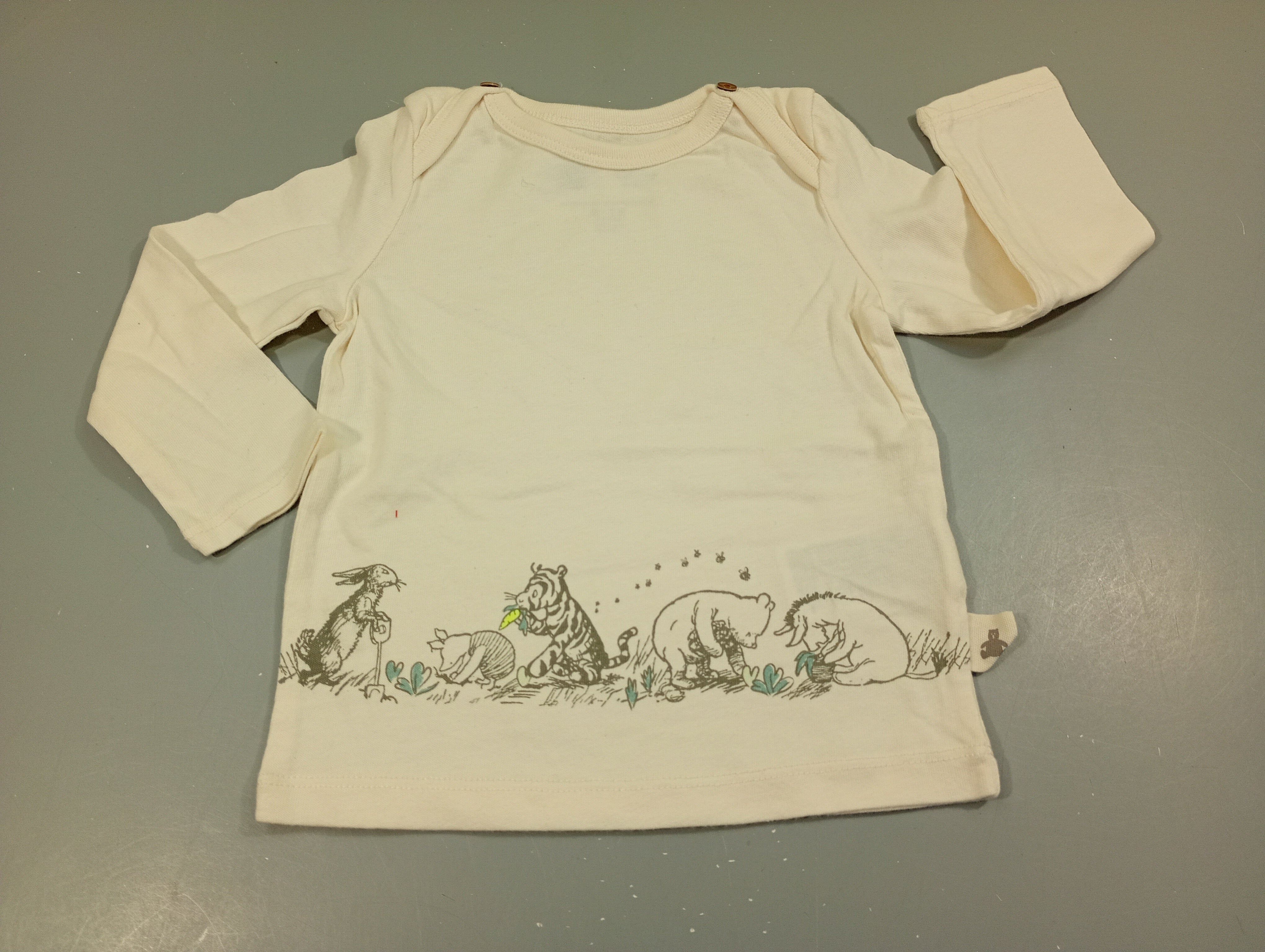 T-shirt m.l écru, personnages de Winnie l'ourson.