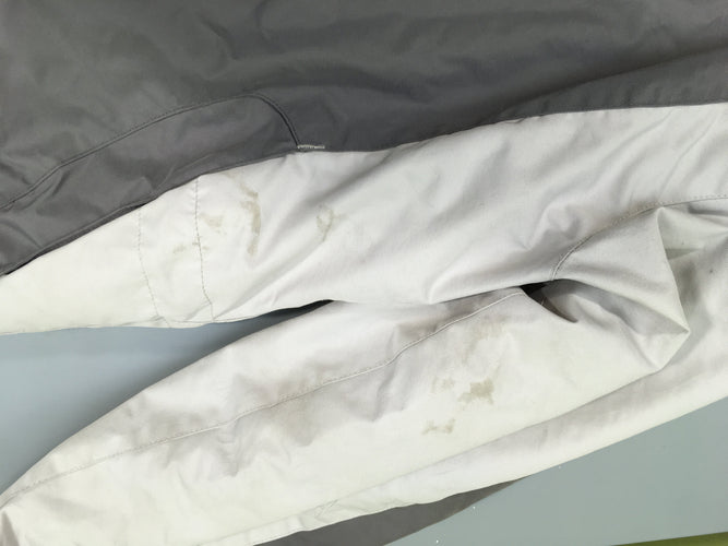 Veste chaude gris/blanc à capuche Tache poche manche G, moins cher chez Petit Kiwi