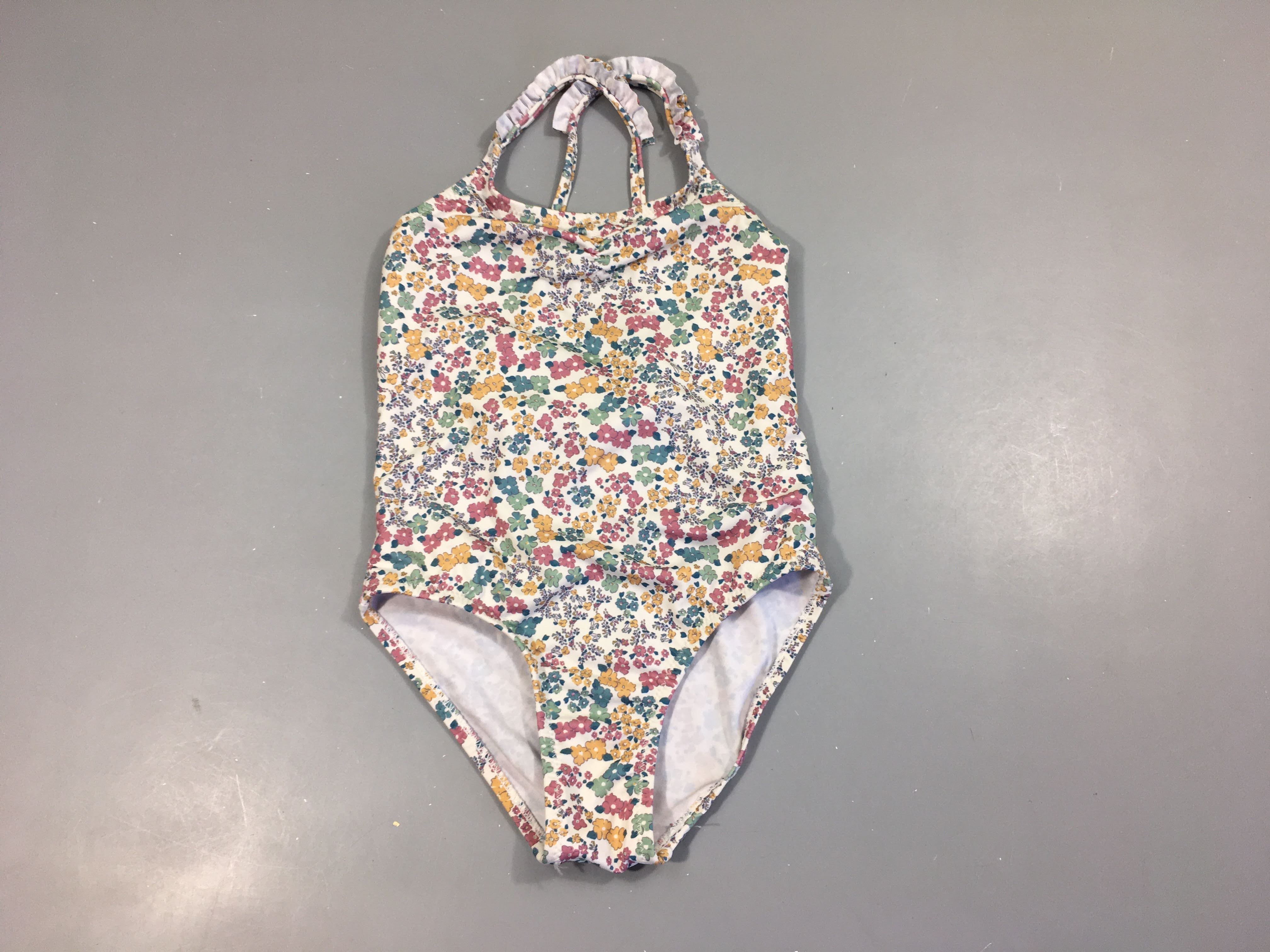 Maillot blanc fleurs