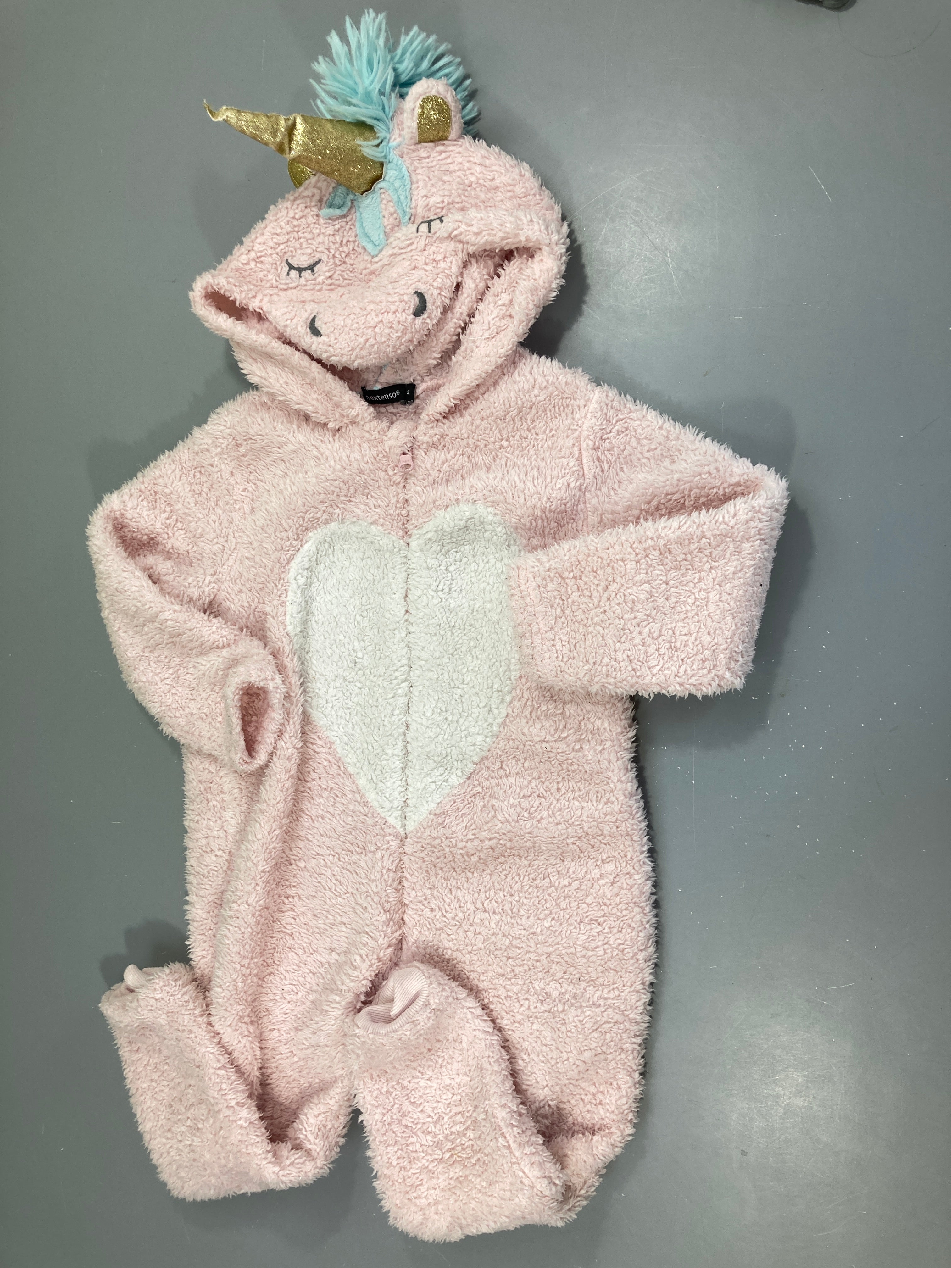 Combinaison velours zippée rose à capuche licorne