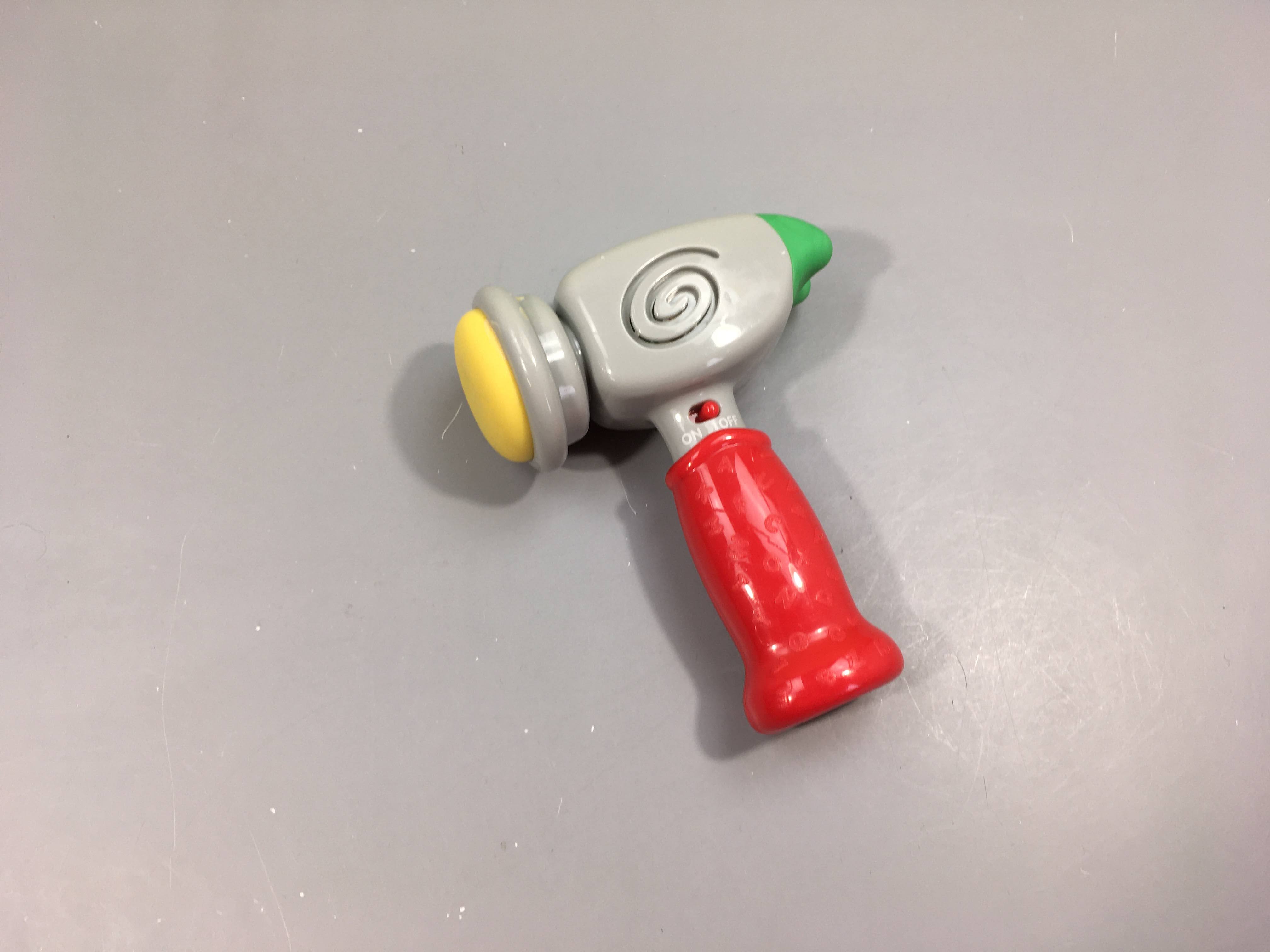 Marteau interactif, Playgo - fonctionne