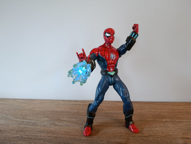 Ultimate Spiderman-Electro-Web Fonctionne +4a, moins cher chez Petit Kiwi